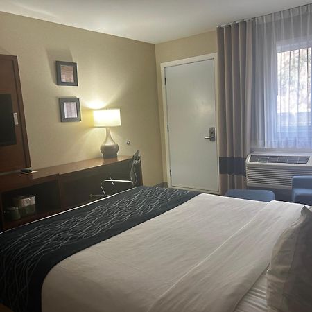 Comfort Inn Saint-Georges Exterior photo