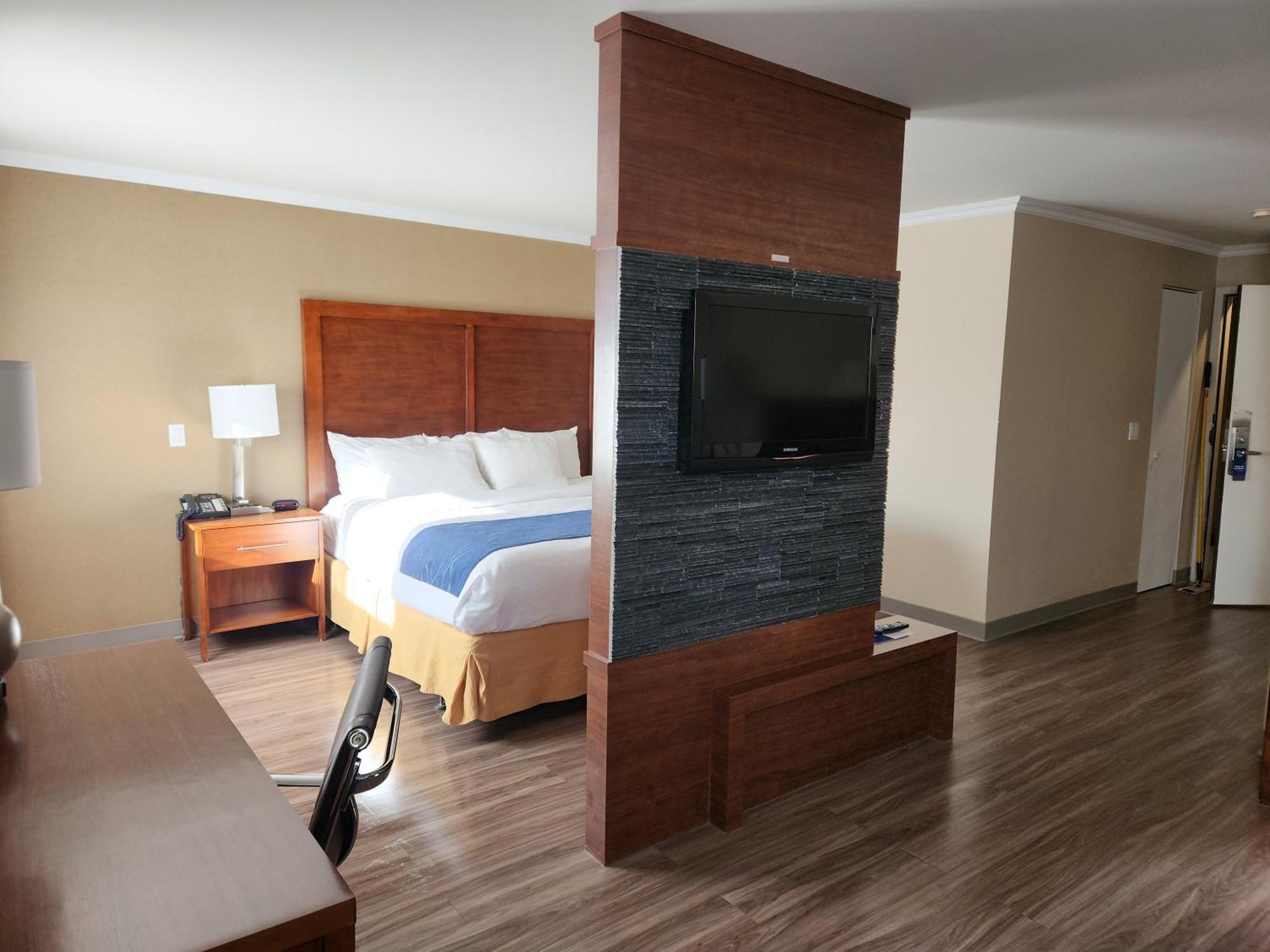 Comfort Inn Saint-Georges Exterior photo