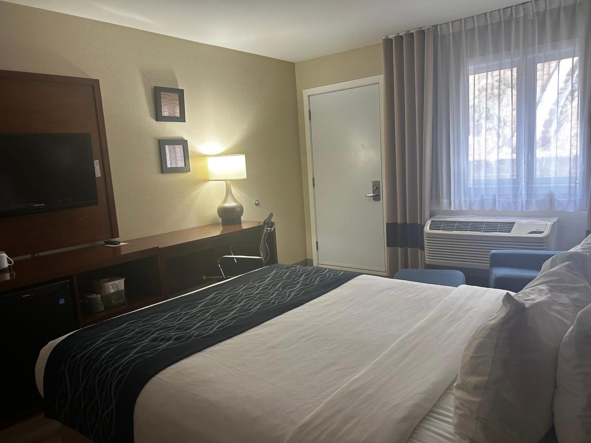 Comfort Inn Saint-Georges Exterior photo