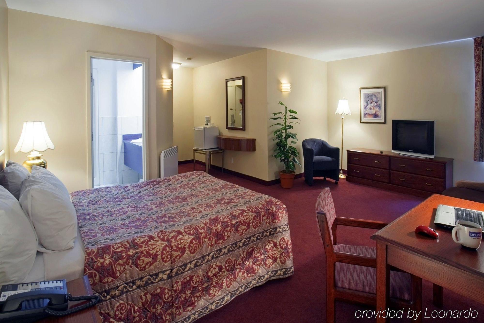 Comfort Inn Saint-Georges Room photo